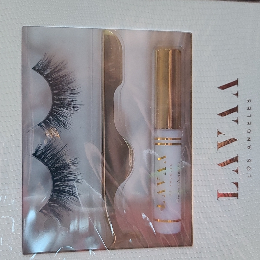 Lavaa Beauty Flirty Lash Set